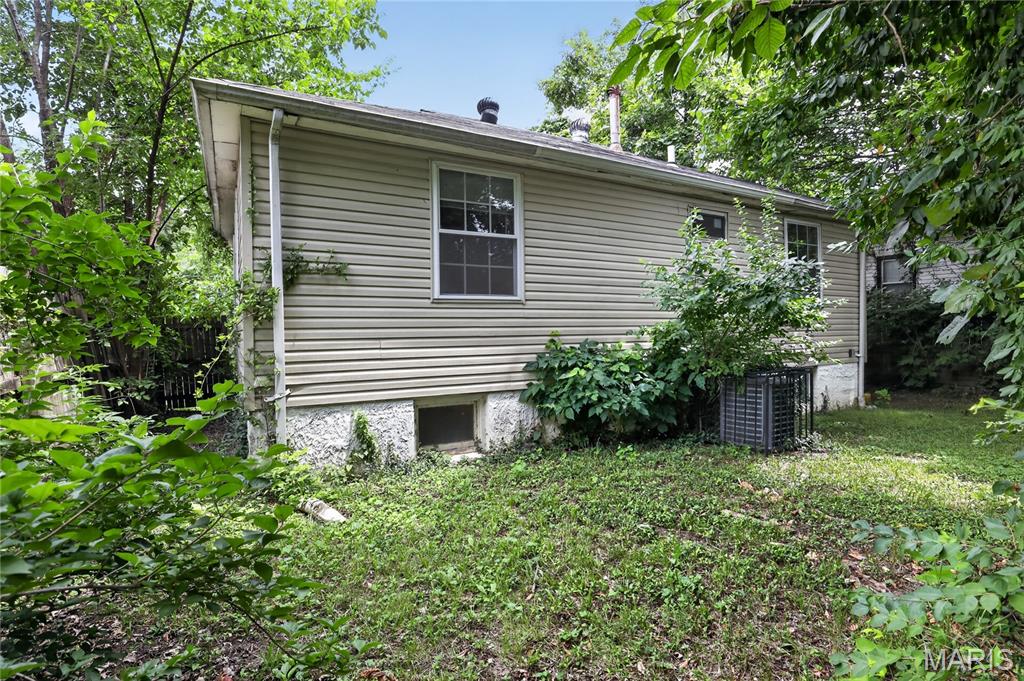 10183 Cloverdale Drive Property Photo 17