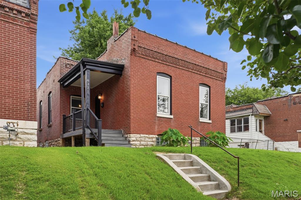 8321 Minnesota Avenue Property Photo 1