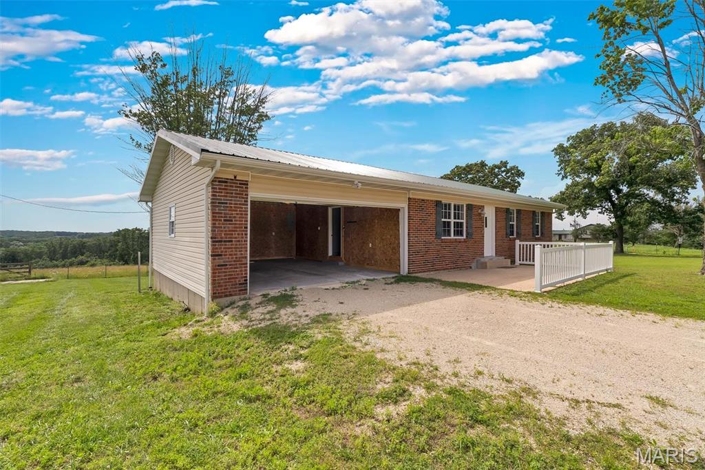 3879 Tegeler Road Property Photo 8