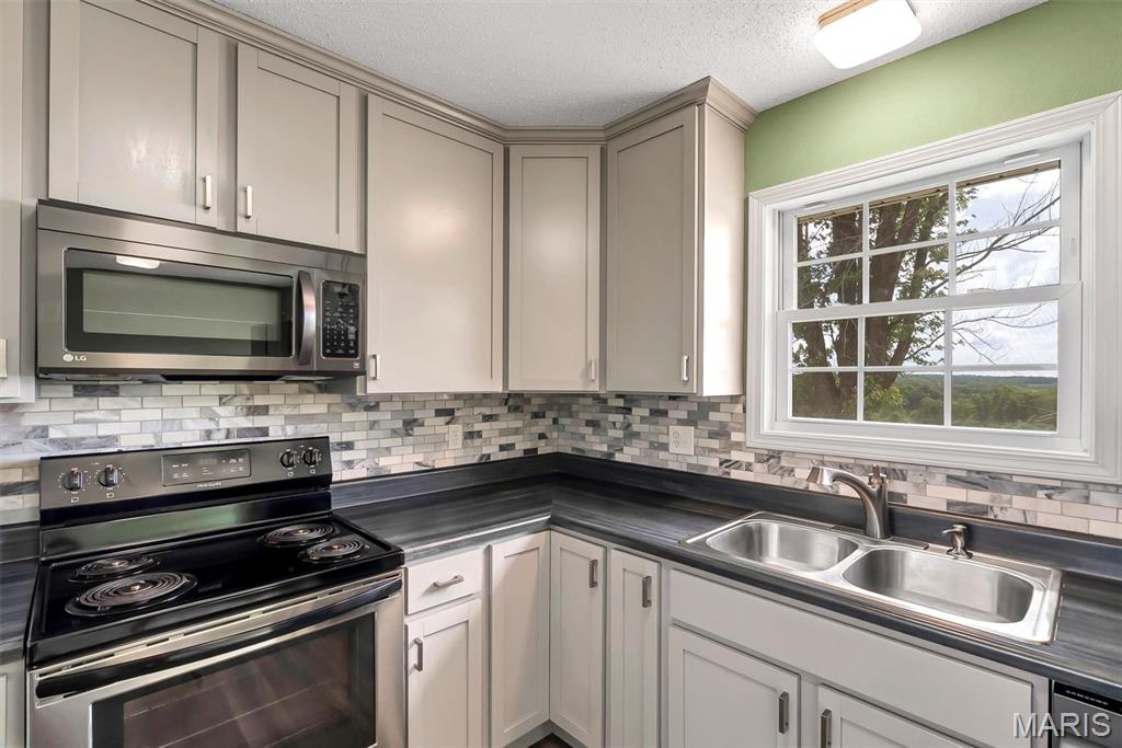 3879 Tegeler Road Property Photo 19