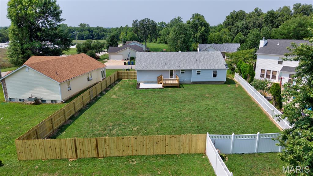 104 Briarwood Drive Property Photo 3