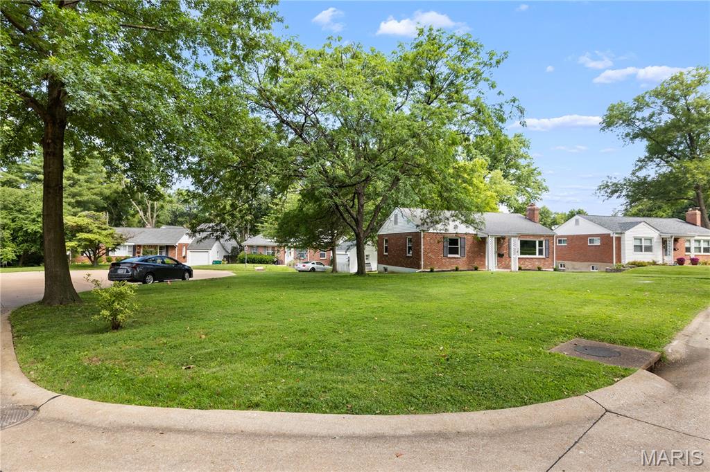 63 Turf Court Property Photo 24