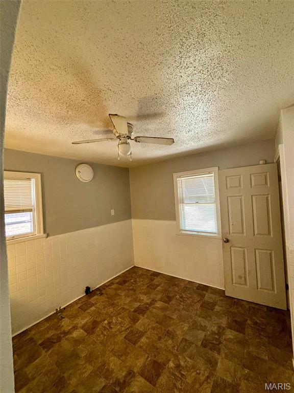 6035 Margaretta Avenue Property Photo 12