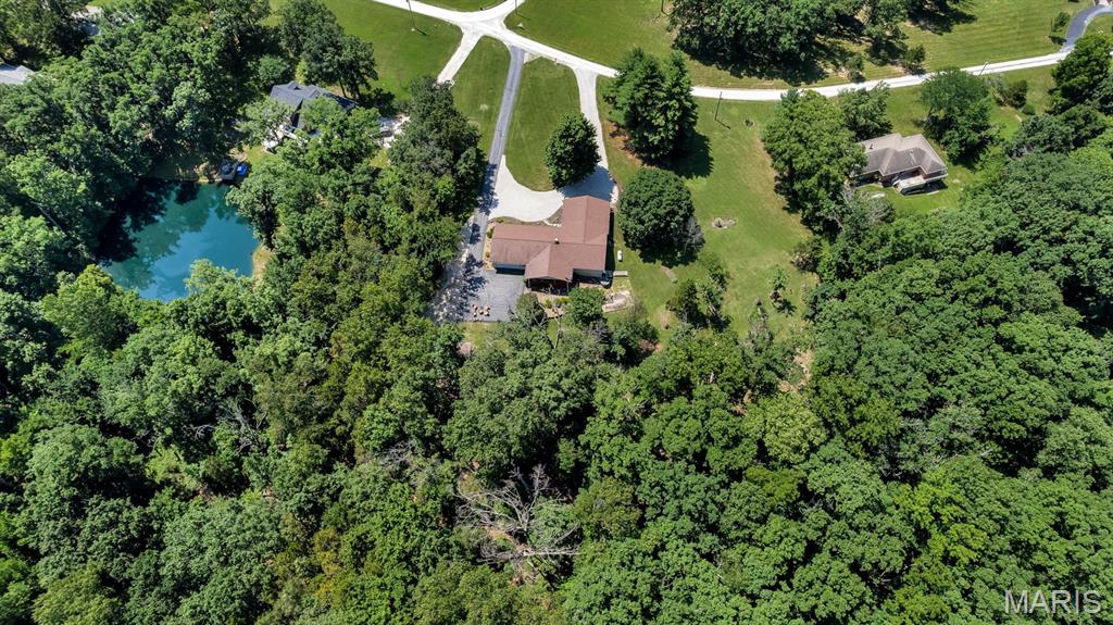 8 Oakwood Estate Property Photo 1