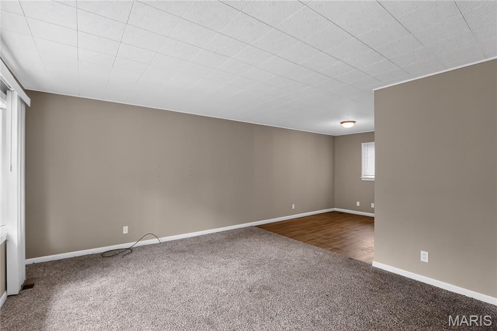 1027 Renshaw Drive Property Photo 9