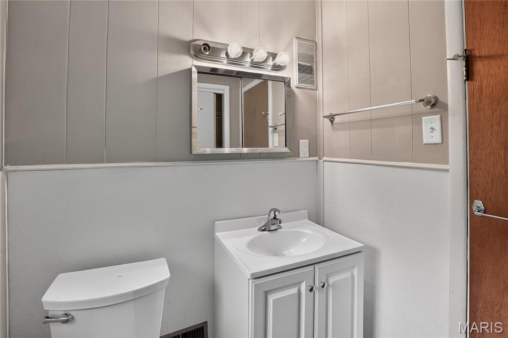 1027 Renshaw Drive Property Photo 23