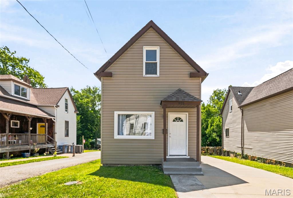 922 Dammert Avenue Property Photo 1