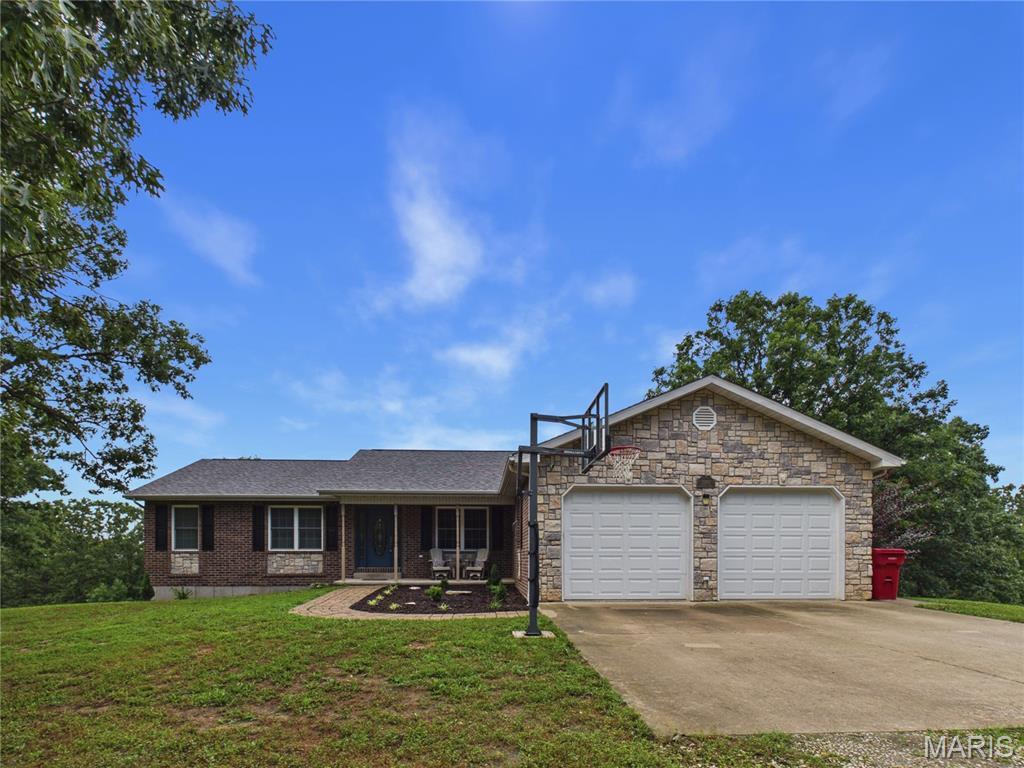 22410 Beaumont Road Property Photo 2