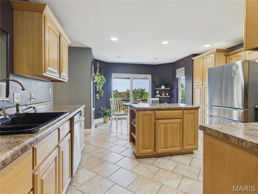 22410 Beaumont Road Property Photo 8