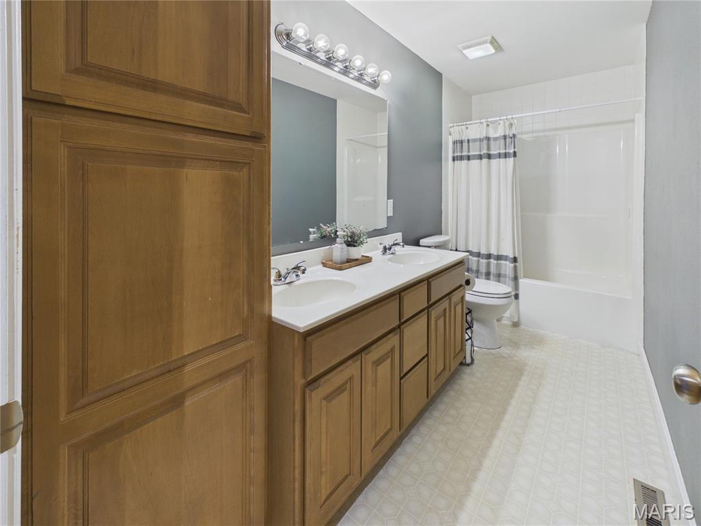 22410 Beaumont Road Property Photo 13