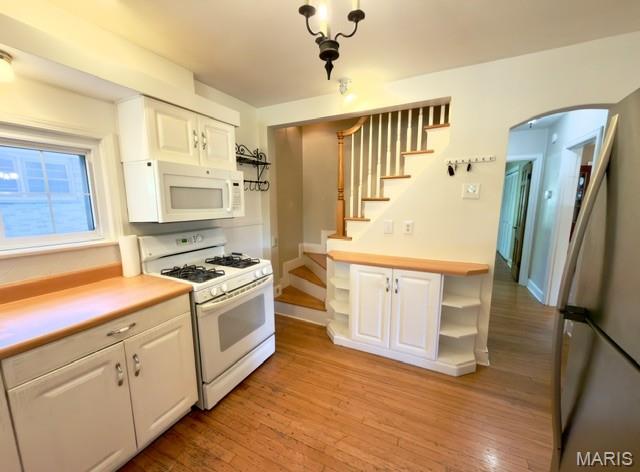 280 N Castello Street Property Photo 7