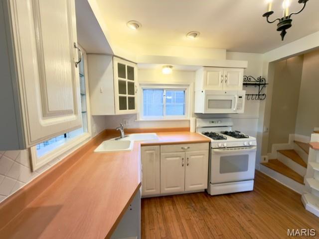 280 N Castello Street Property Photo 8