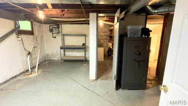 280 N Castello Street Property Photo 27
