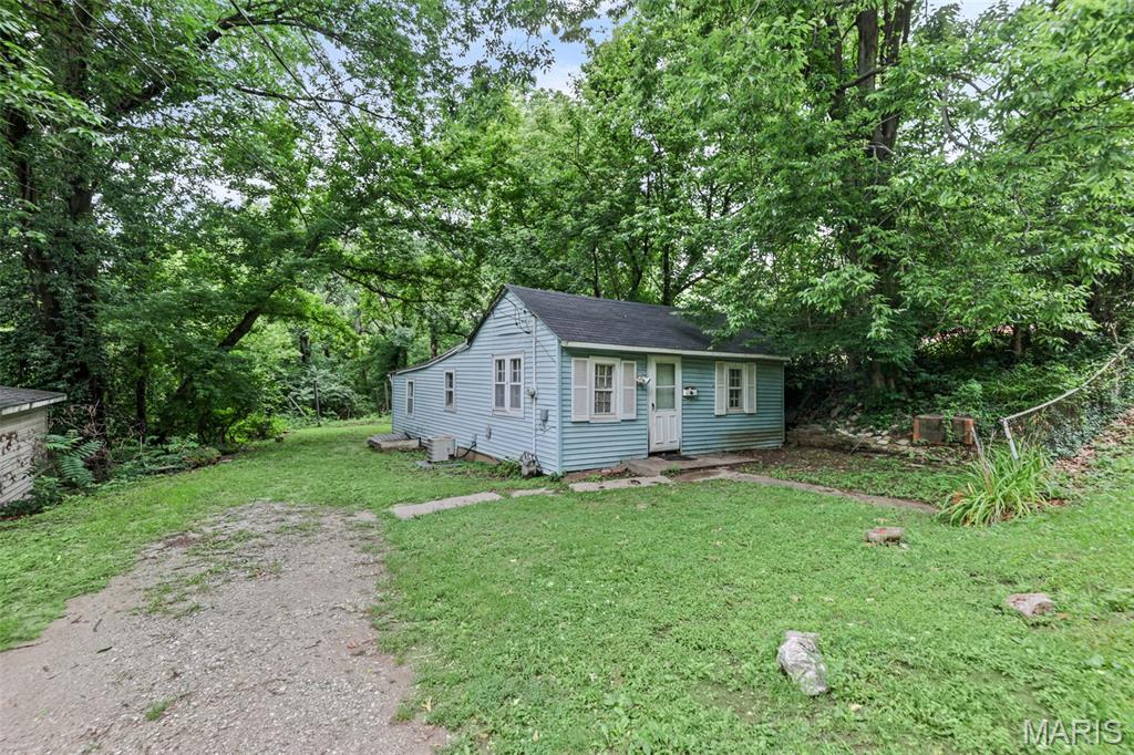 3112 Trumbull Avenue Property Photo 1