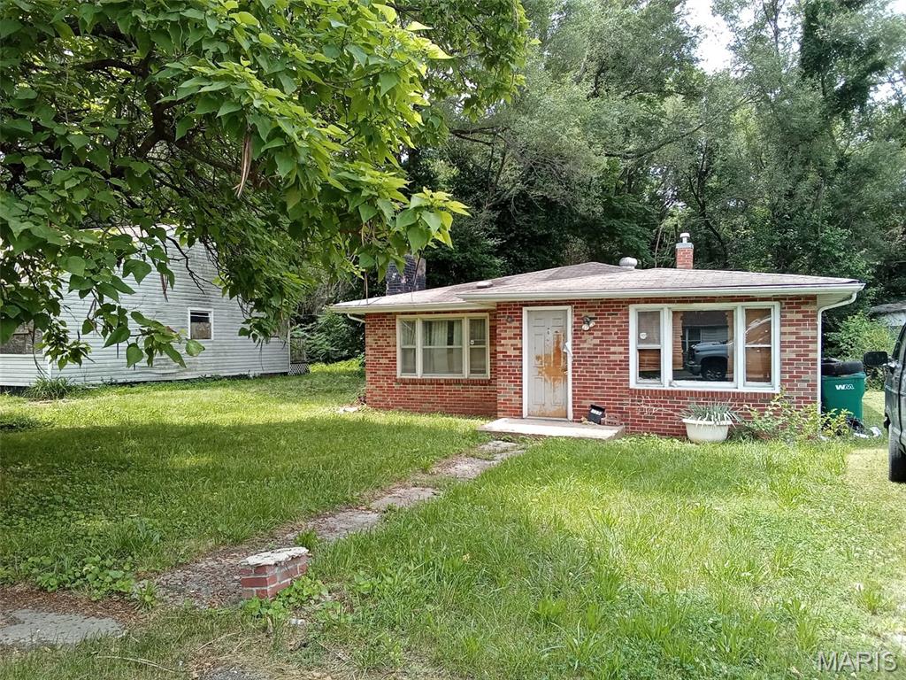 2716 Trendley Avenue Property Photo 1