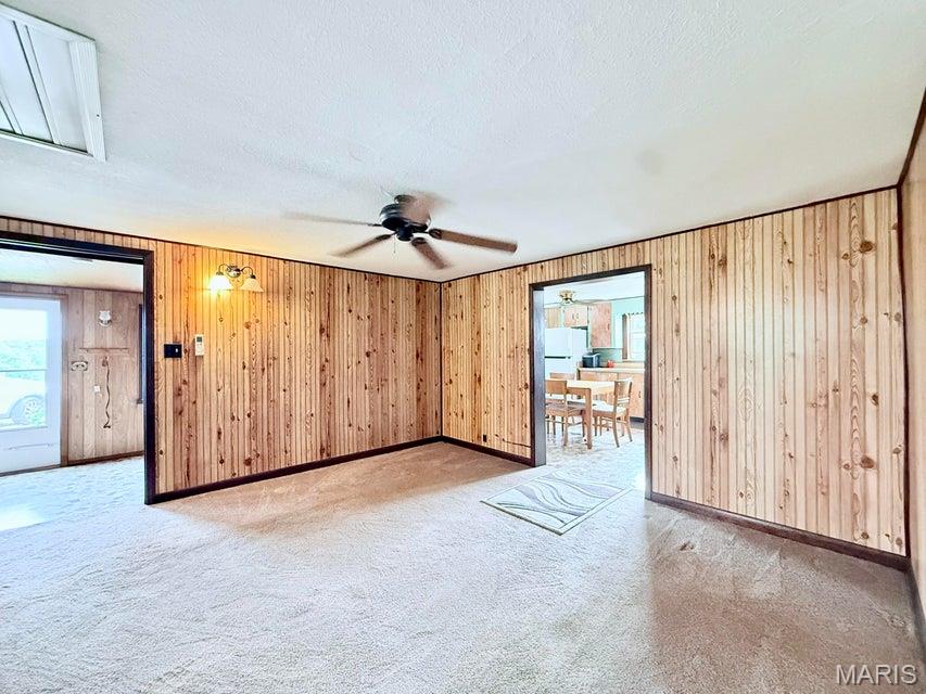 16311 Lebanon Road Property Photo 3
