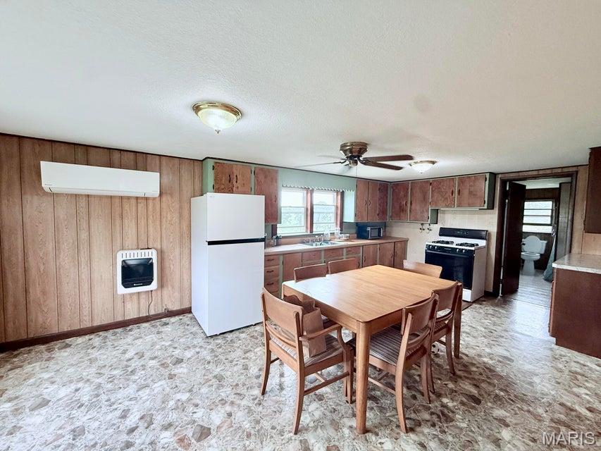 16311 Lebanon Road Property Photo 7
