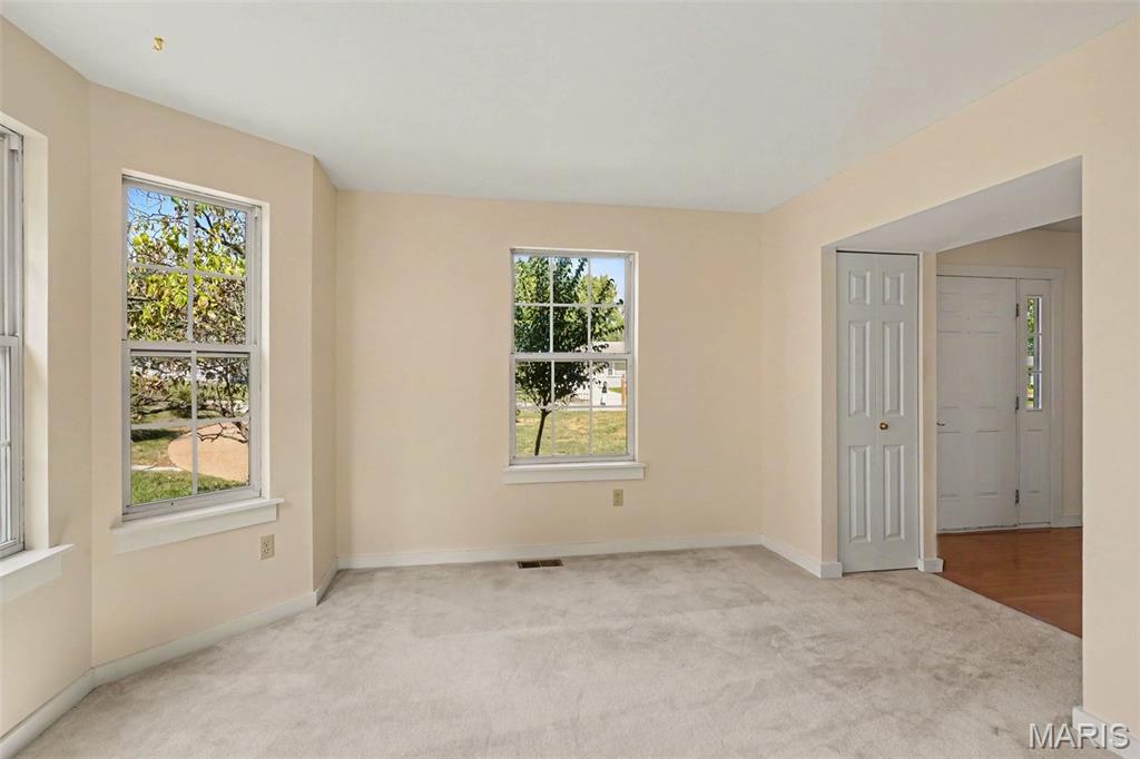 638 Old Ballwin Road Property Photo 4