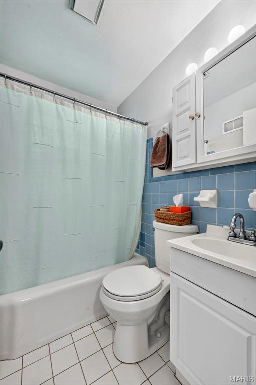 960 Briarton Drive Property Photo 8