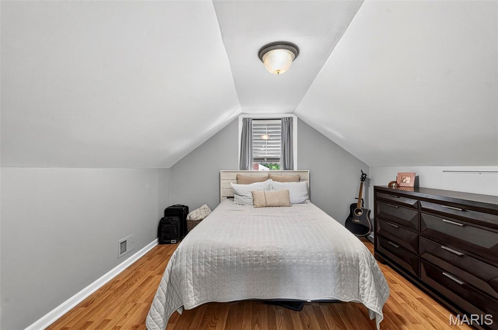 960 Briarton Drive Property Photo 13