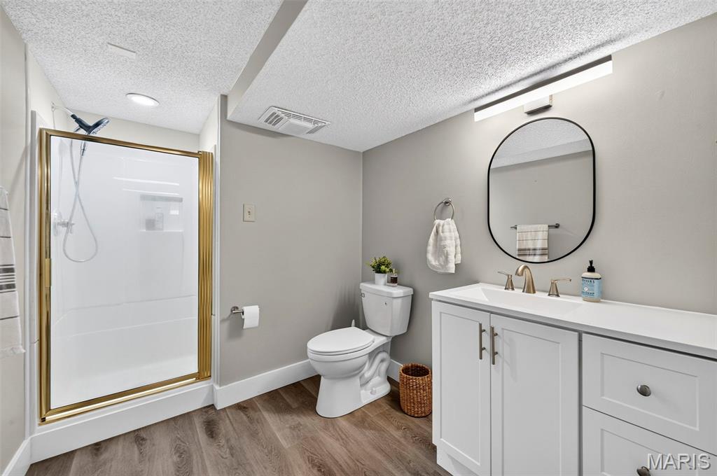 960 Briarton Drive Property Photo 18
