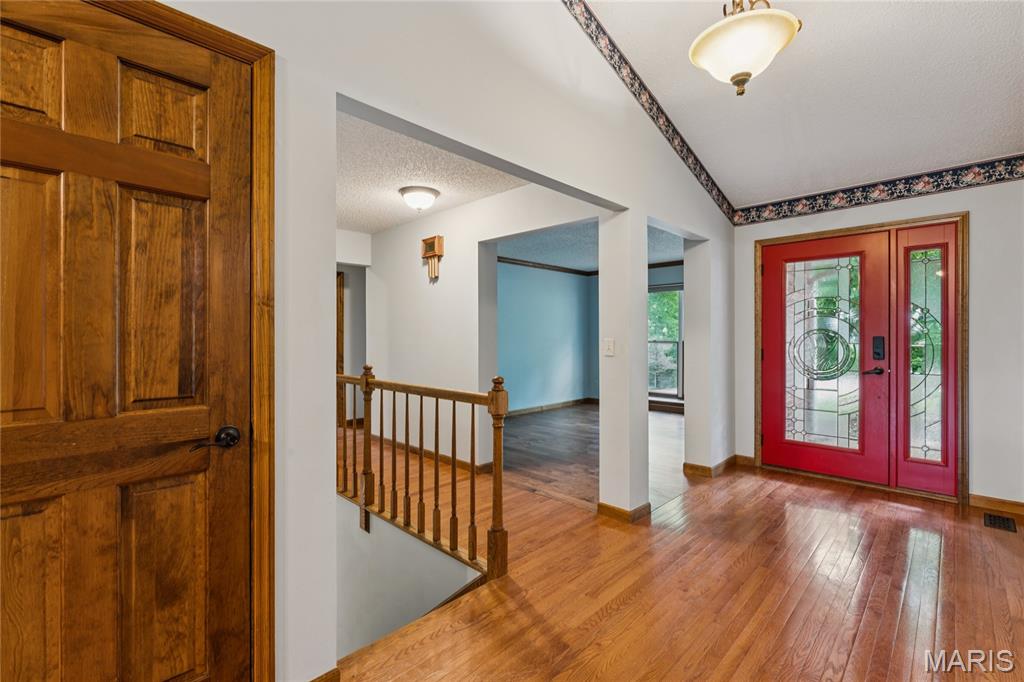 2792 Riebold Circle Property Photo 3