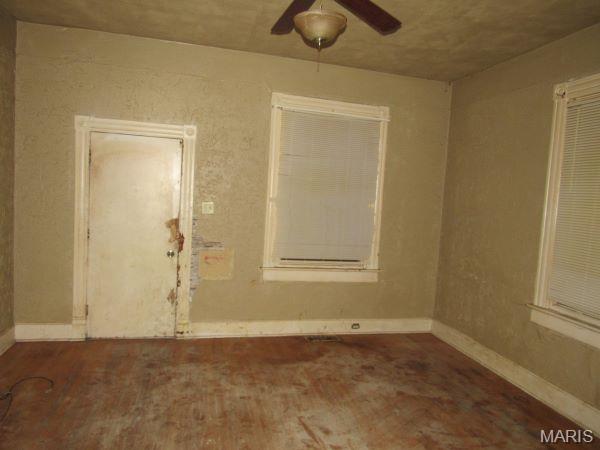 6024 W B Street Property Photo 6