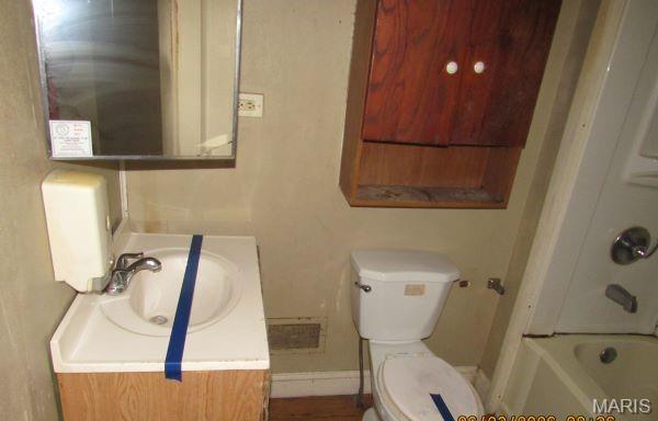 6024 W B Street Property Photo 7