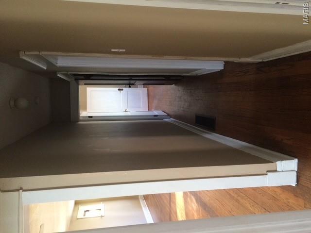5930 Wanda Avenue Property Photo 4