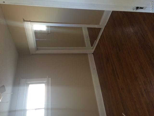 5930 Wanda Avenue Property Photo 5