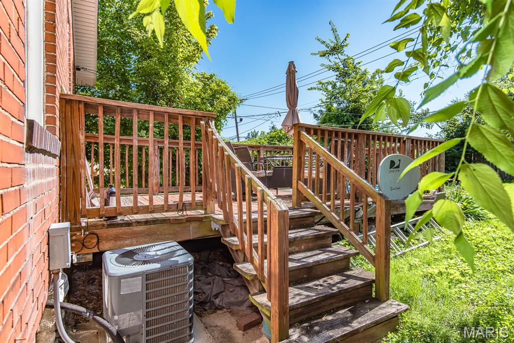 5930 Wanda Avenue Property Photo 12