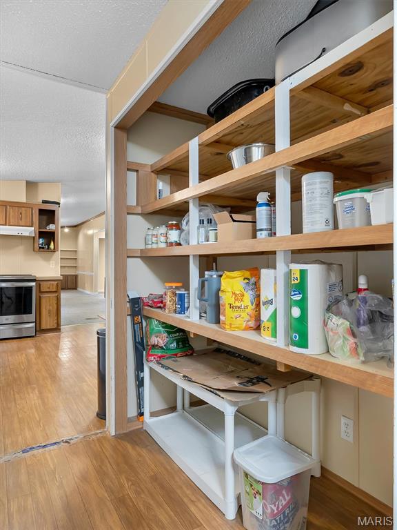 8906 Riverview Drive Property Photo 9