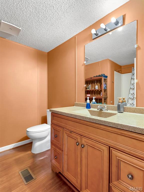 8906 Riverview Drive Property Photo 12