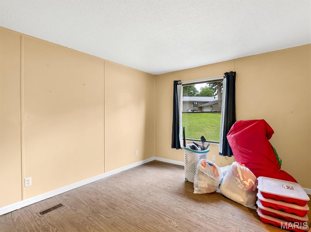 8906 Riverview Drive Property Photo 13