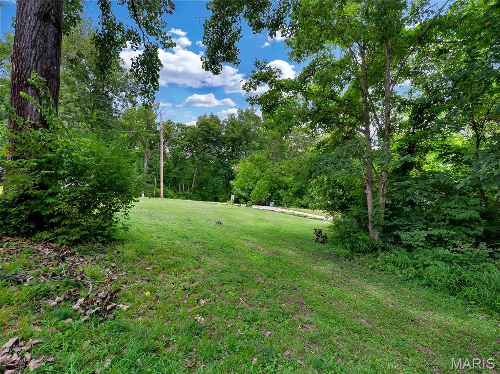 8906 Riverview Drive Property Photo 23
