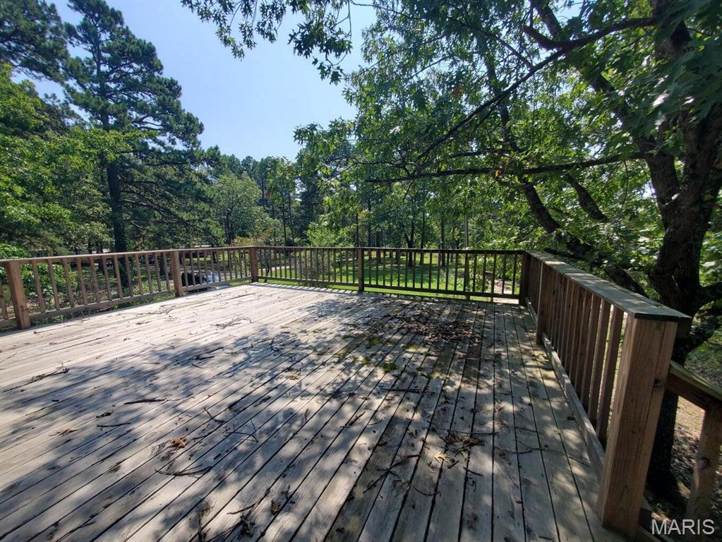 11507 Cooper Drive Property Photo 9