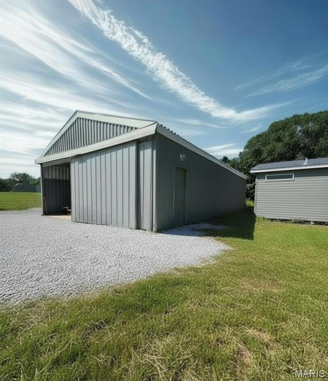 25484 Sky Drive Property Photo 3