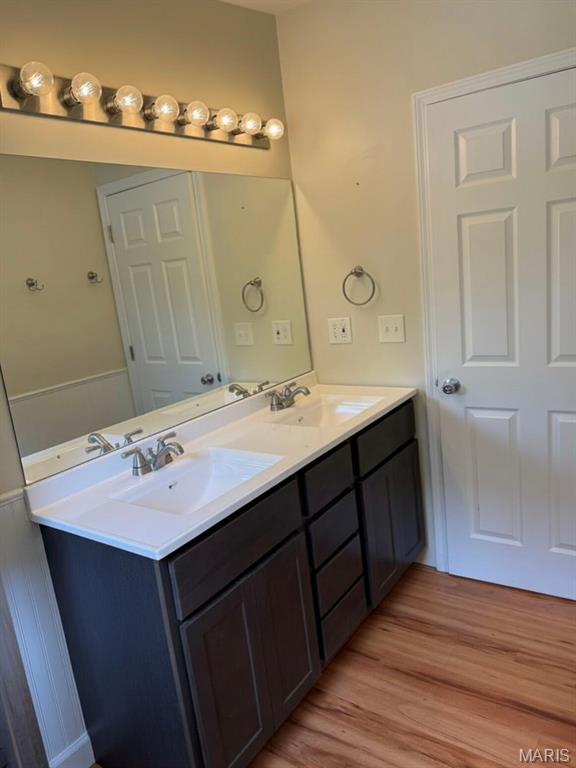 25484 Sky Drive Property Photo 17