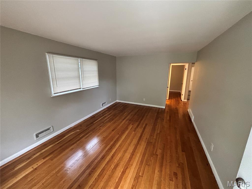 9710 Balboa Drive Property Photo 3