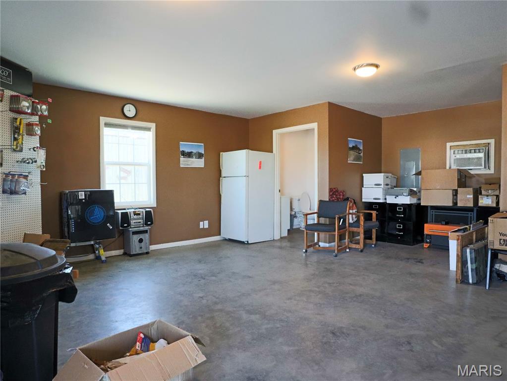2946 State Highway V Property Photo 24