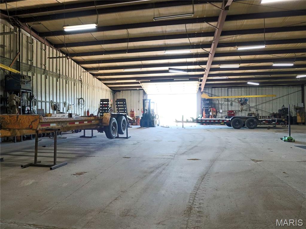 2946 State Highway V Property Photo 29