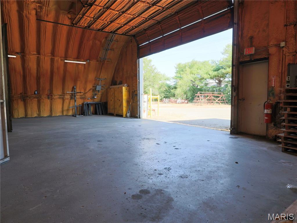 2946 State Highway V Property Photo 41