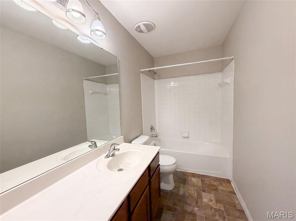 819 Harding Street Property Photo 25