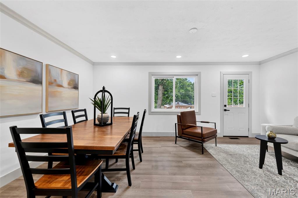 1004 Bridgeport Drive Property Photo 14
