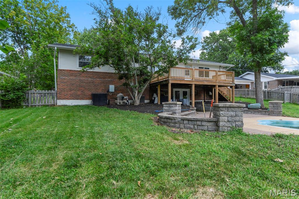 1004 Bridgeport Drive Property Photo 38