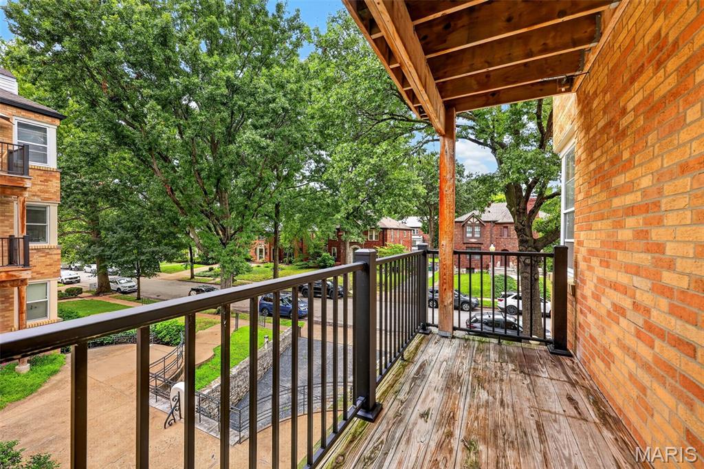 7532 York Drive 2e Property Photo 6
