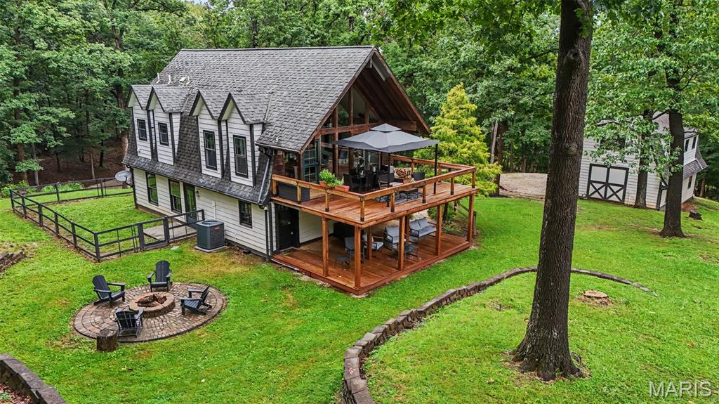 18322 Shiloh Woods Court Property Photo 4