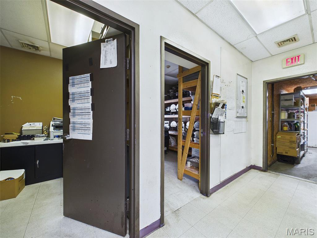 15469 State 127 Route Property Photo 32