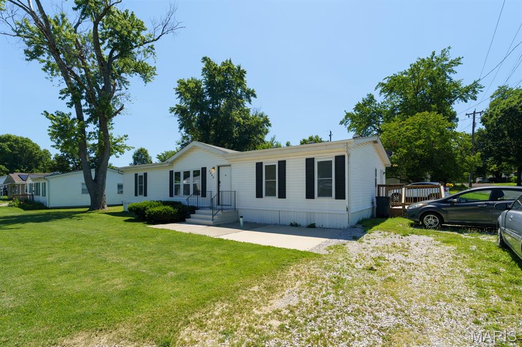1800 Page Avenue Property Photo 2