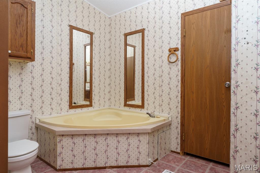 1800 Page Avenue Property Photo 18